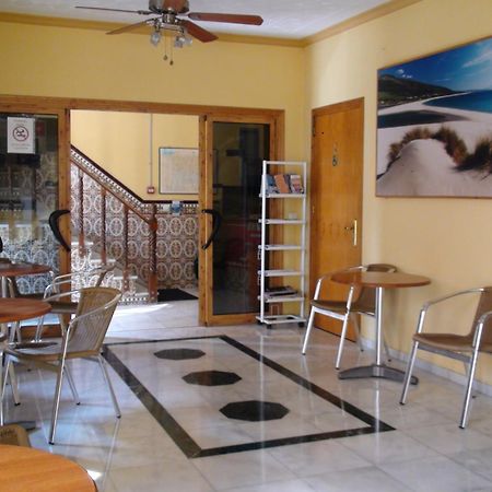 فندق Hostal Tarik طريفة المظهر الخارجي الصورة