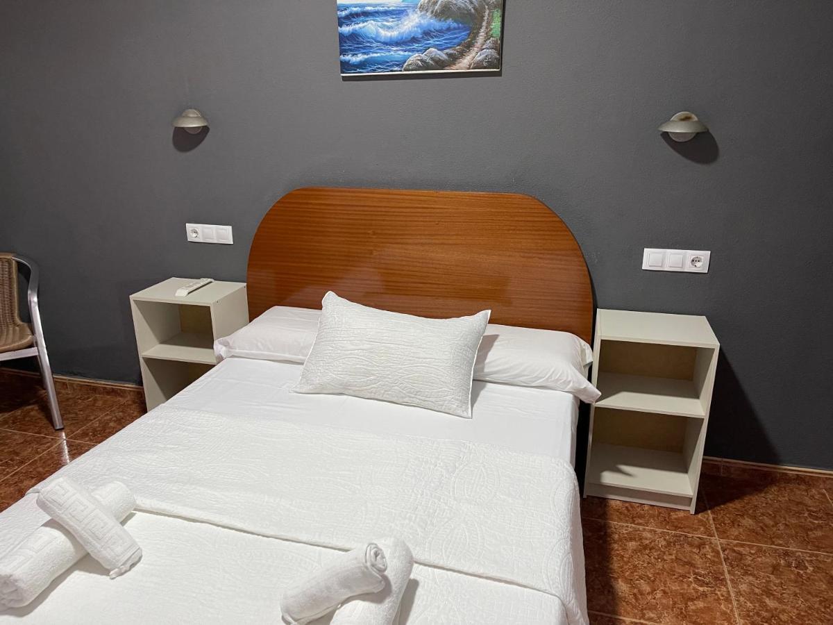فندق Hostal Tarik طريفة المظهر الخارجي الصورة