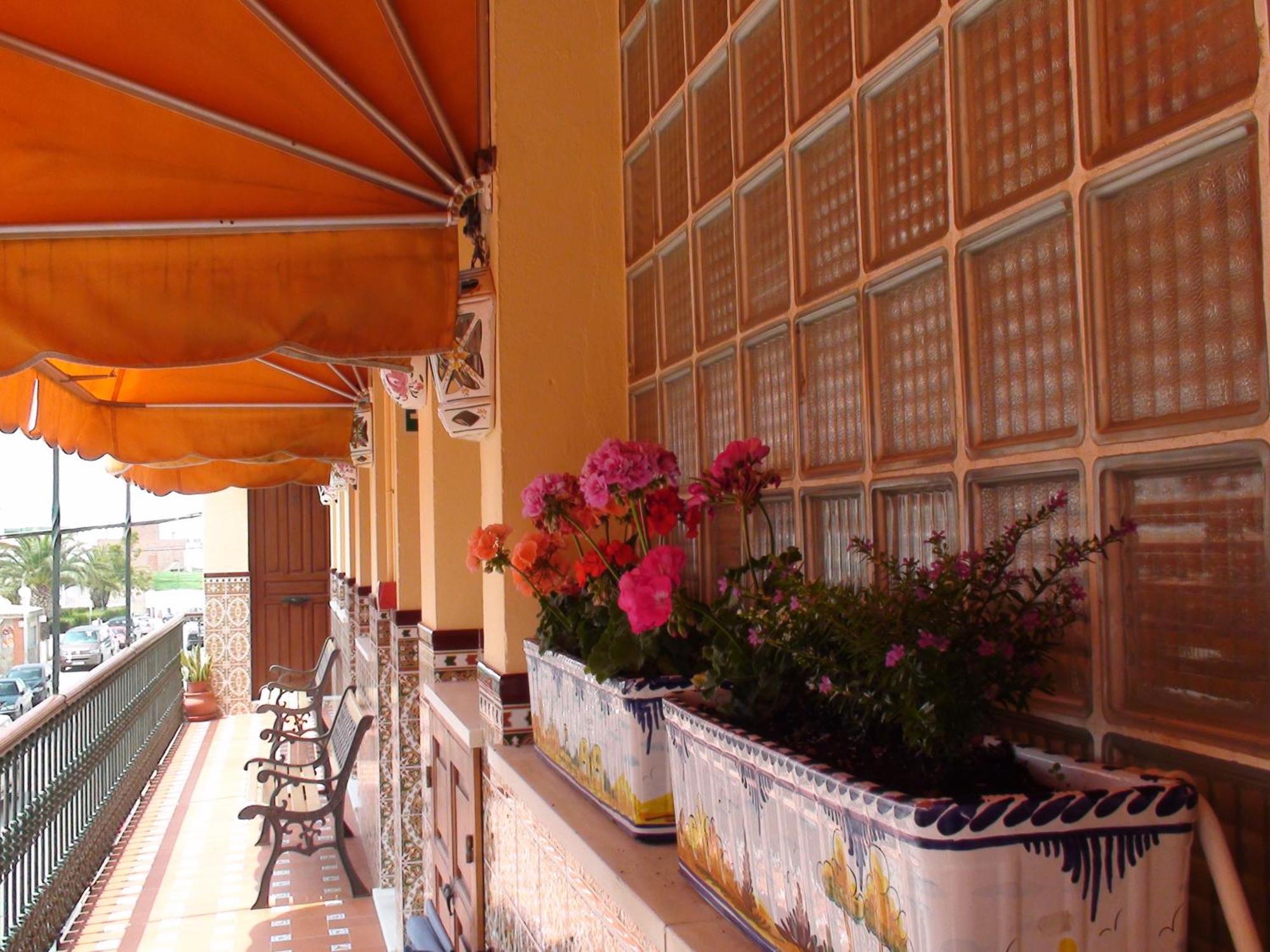 فندق Hostal Tarik طريفة المظهر الخارجي الصورة