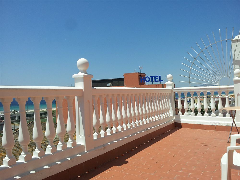 فندق Hostal Tarik طريفة المظهر الخارجي الصورة
