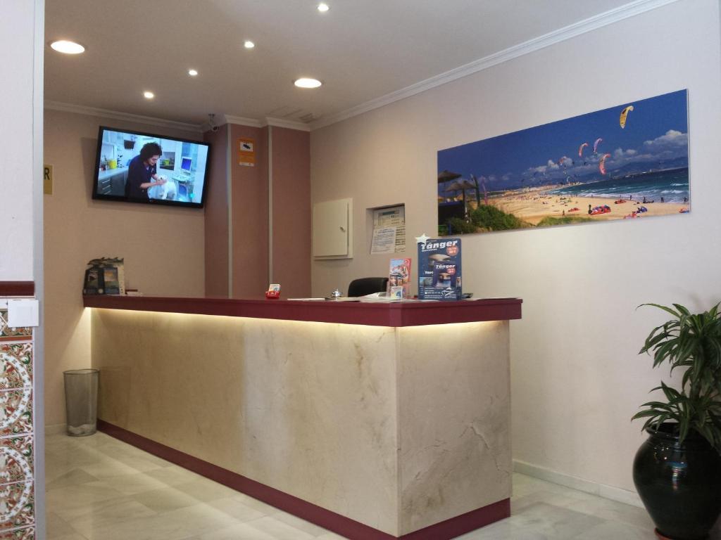 فندق Hostal Tarik طريفة المظهر الخارجي الصورة